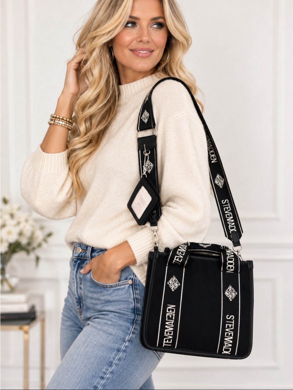 Steve Madden NWT Black Logo Crossbody Handbag Wide Strap & Card Holder